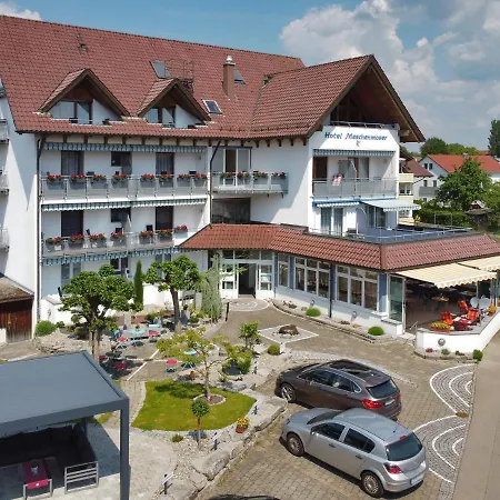 梅切恩莫瑟尔酒店 3*