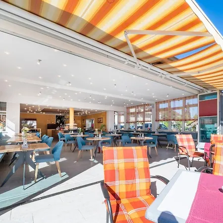 梅切恩莫瑟尔酒店 酒店