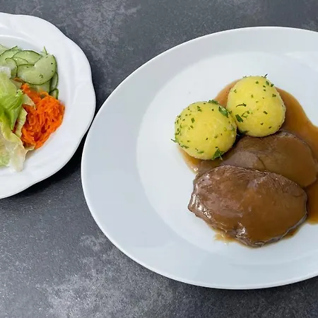 梅切恩莫瑟尔酒店 酒店