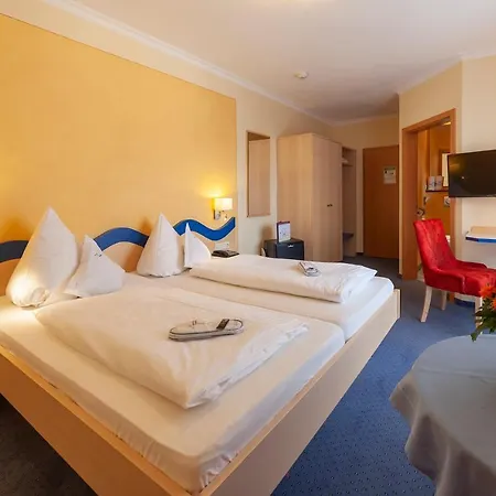 梅切恩莫瑟尔酒店