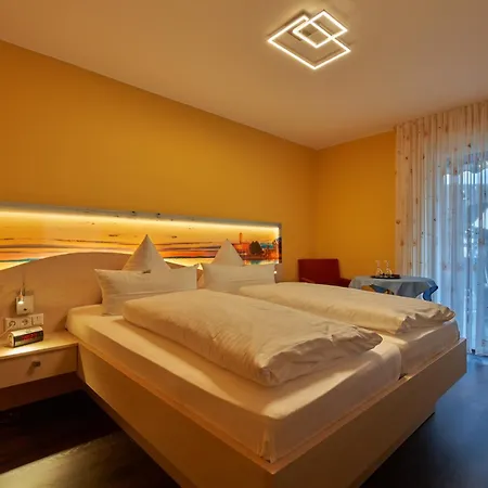 Meschenmoser ホテル ランゲナルゲン