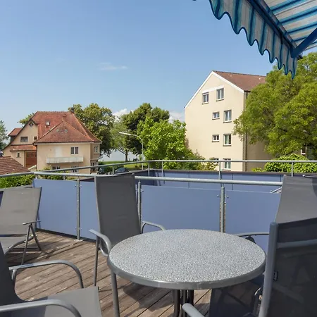 梅切恩莫瑟尔酒店 3*