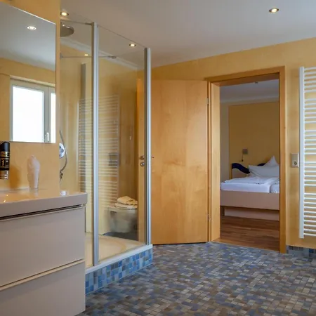 Hotel Meschenmoser 3*