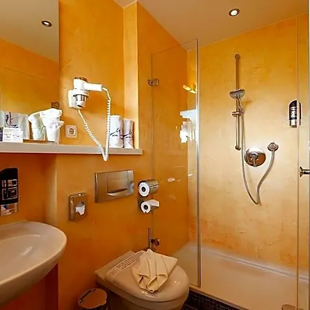 Meschenmoser 3*