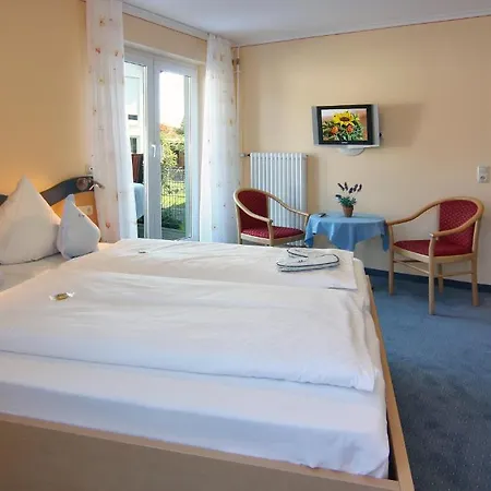 梅切恩莫瑟尔酒店 酒店 3*