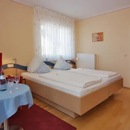 Meschenmoser Szálloda Langenargen