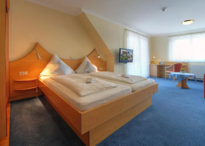 Hotel Meschenmoser 3*